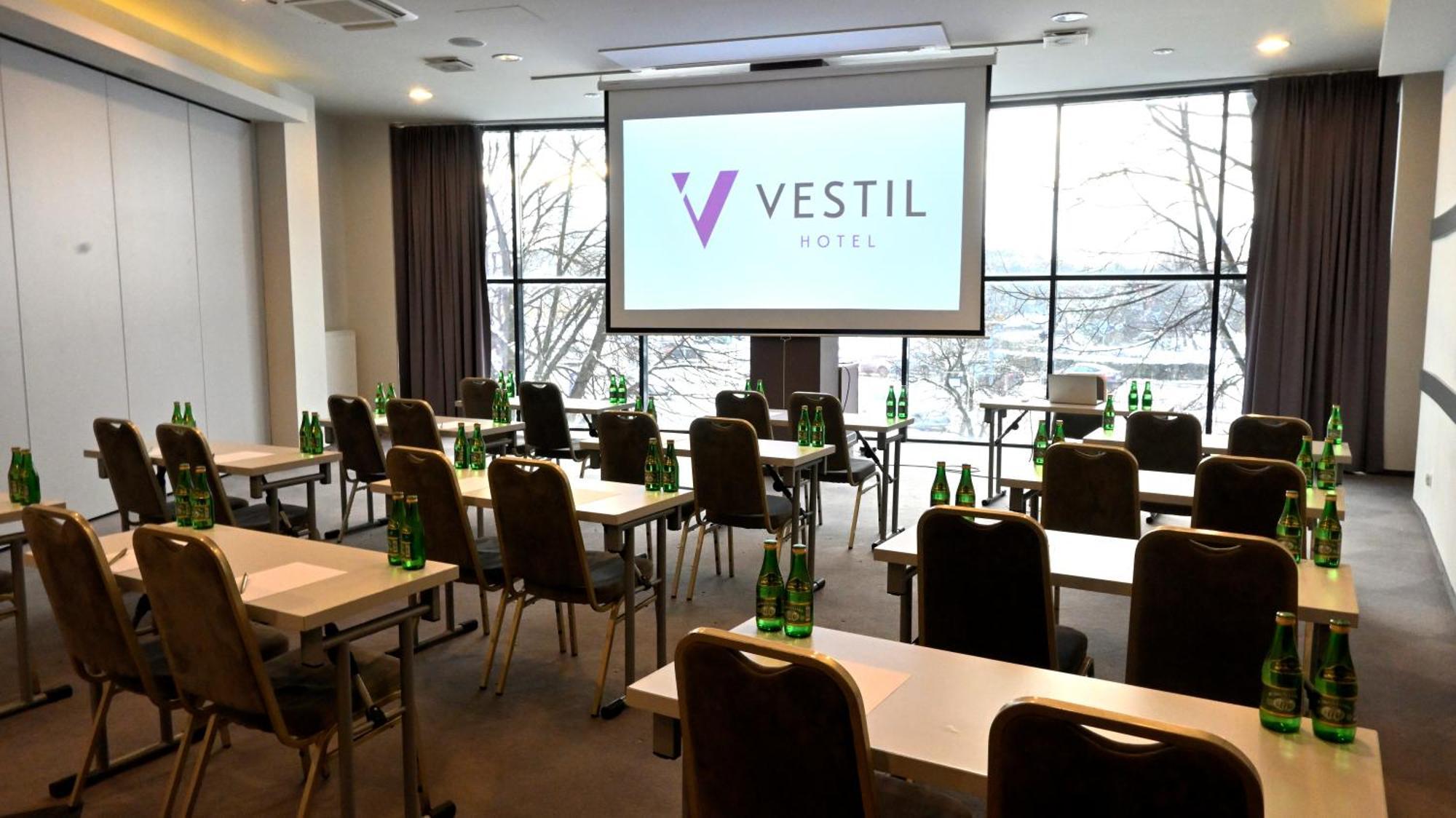 Vestil Hotel Piotrków Trybunalski Exterior photo